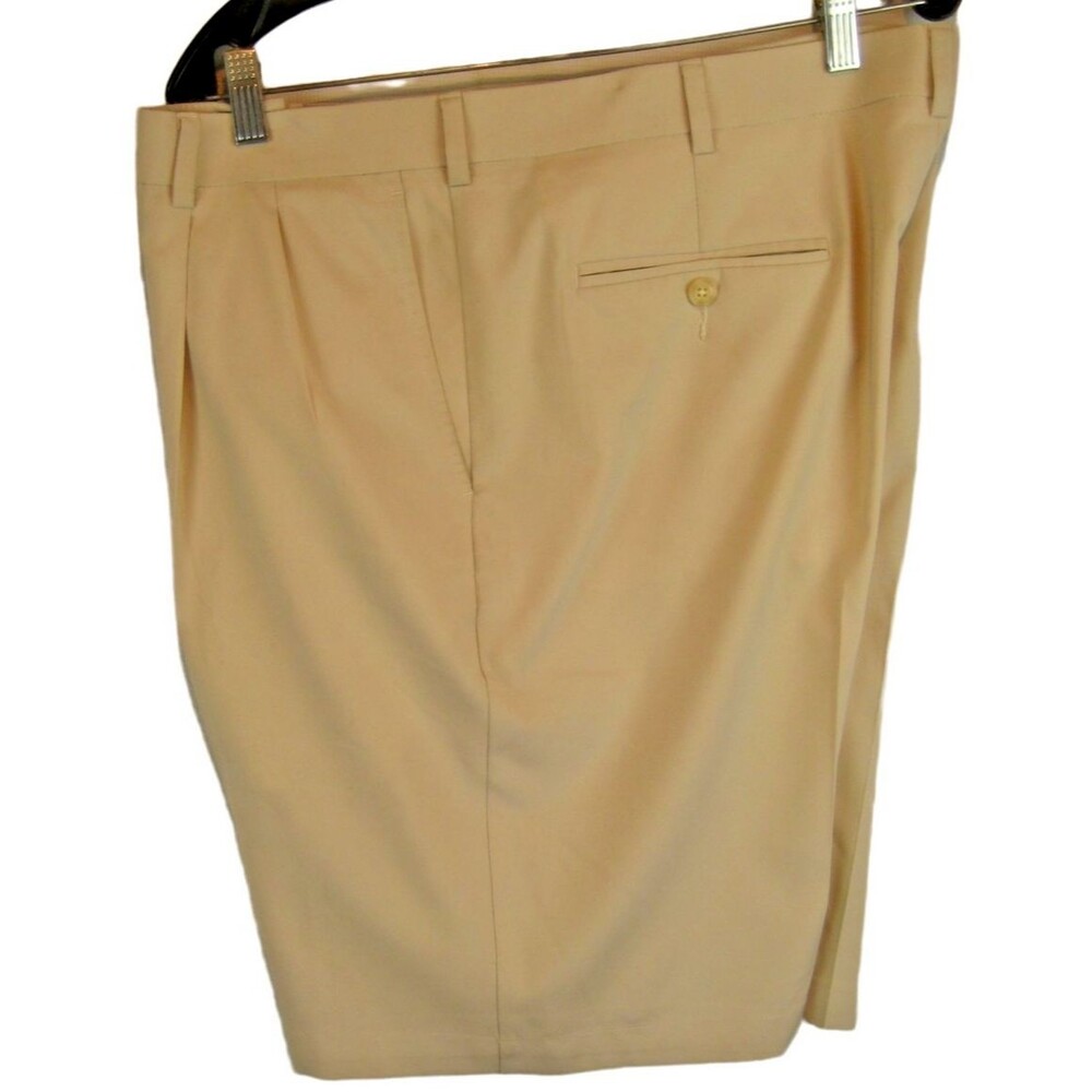 Mens ProTour CoolPlay Cream Pleated Poly Golf Shorts sz 38x10